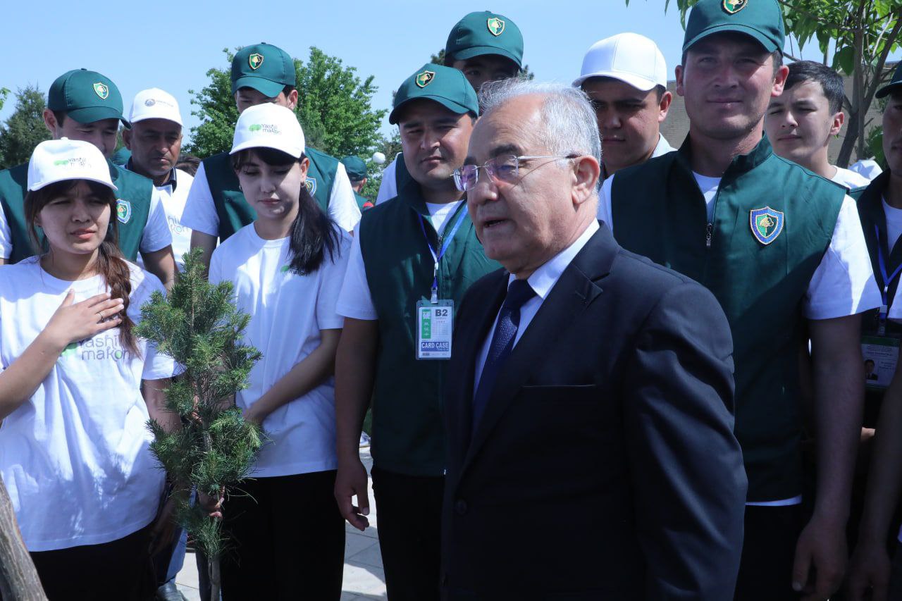 “Eco-active students”